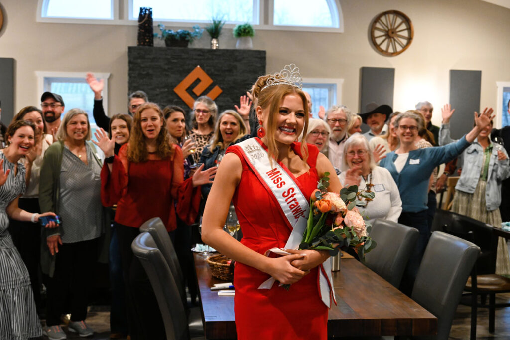 Miss Lincoln Strawberry Festival, Montana Cochran